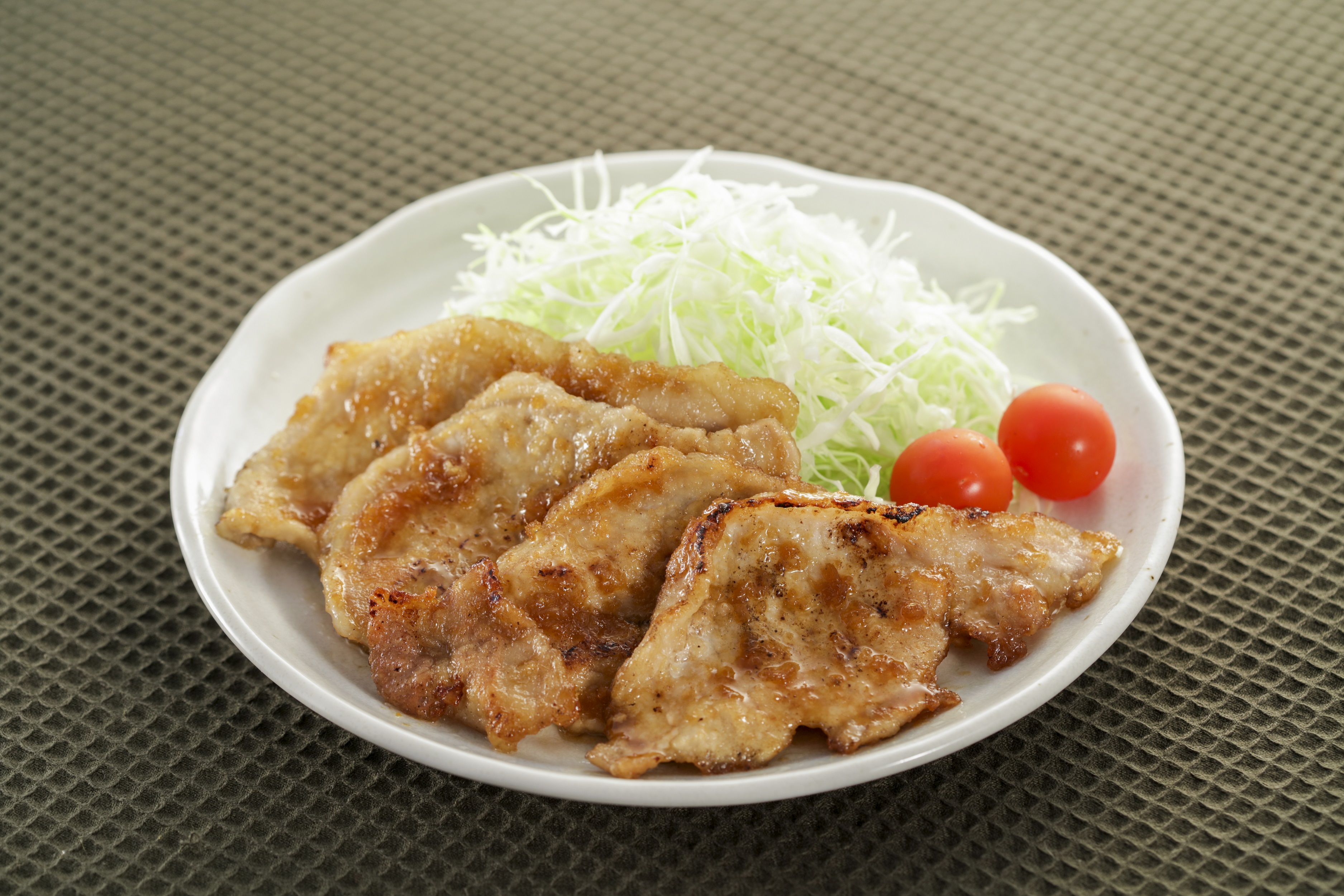 豚の生姜焼き 生姜で食欲みなぎる 豚肉料理の大人気定番料理