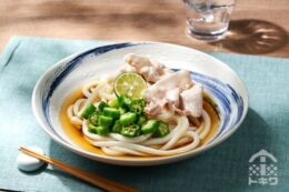 オクラと冷しゃぶの冷やしうどん