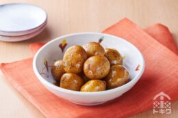 新じゃがいもの煮っころがし（小芋）